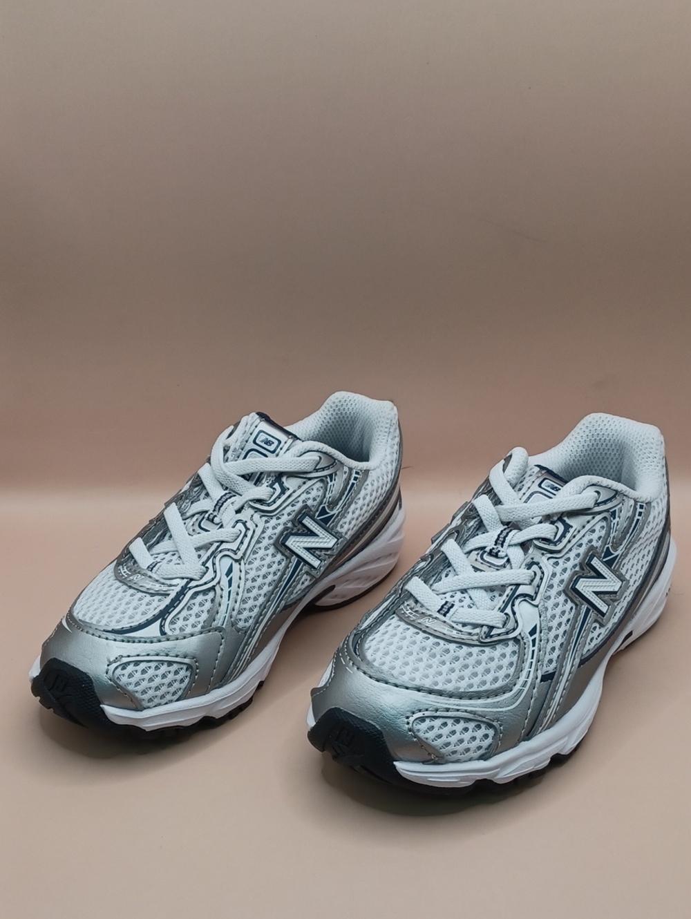 New Balance 740 Bungee Lace Sneaker-Blue White Kids/Infants Size 10 US IZ40WN